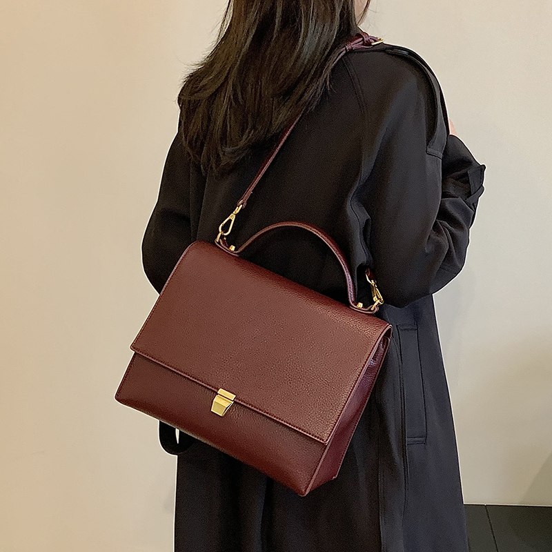 Textured Women Pu Handbags Sol - đánh giá và giá Pocket Square Set